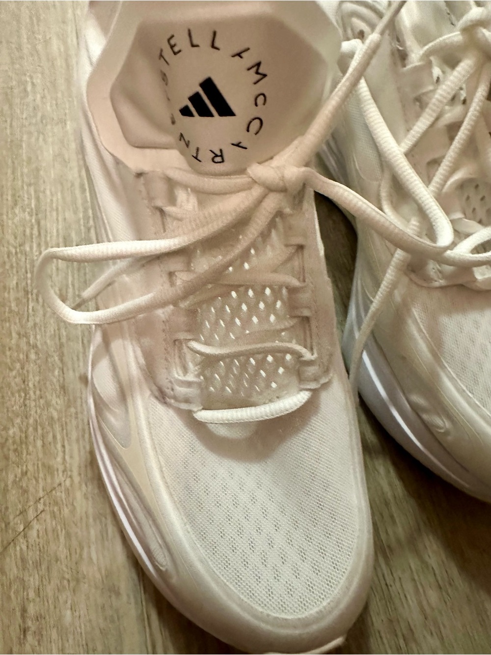 adidas by Stella McCartney Women’s White Athletic Sneakers size US 9